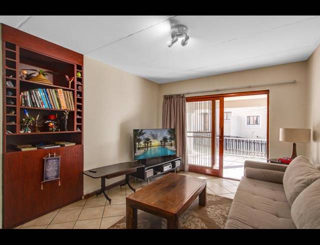 2 BEDROOM APARTMENT FOR SALE IN PAULSHOF